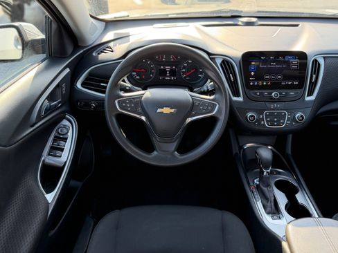 Used 2024 Chevrolet Malibu LT FWD image 10