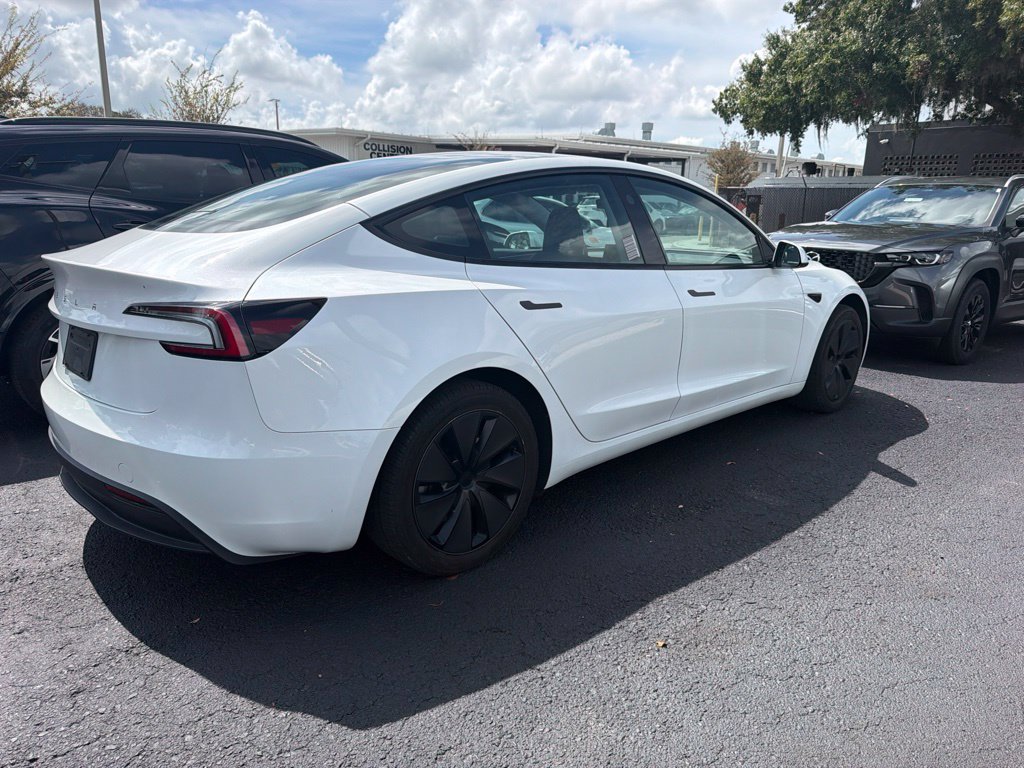Used 2024 Tesla Model 3 Standard Range RWD image 5