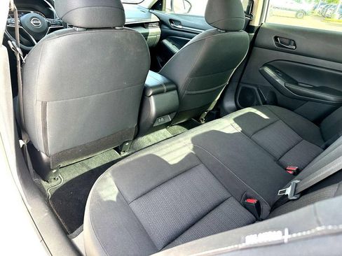 Used 2024 Nissan Altima 2.5 SV w/ SV Premium Package FWD image 21