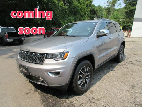 Used 2019 Jeep Grand Cherokee Limited w/ Trailer Tow Group IV AWD/4WD image 1