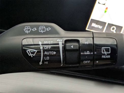 Used 2025 Kia Sportage EX image 33