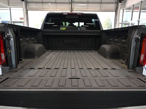 Used 2021 GMC Sierra 1500 SLT w/ SLT Premium Plus Package AWD/4WD image 8