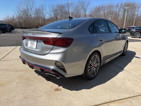 Used 2022 Kia Forte GT image 5