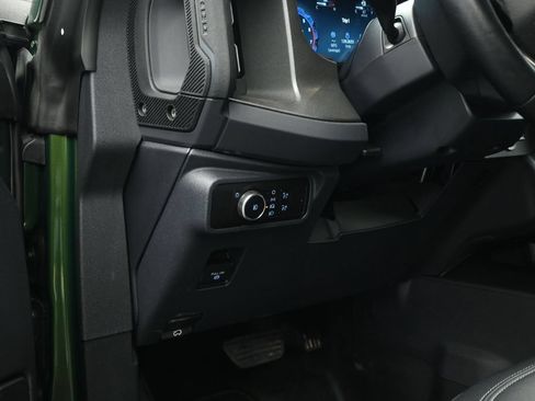 Certified 2025 Ford Bronco Badlands AWD/4WD image 9