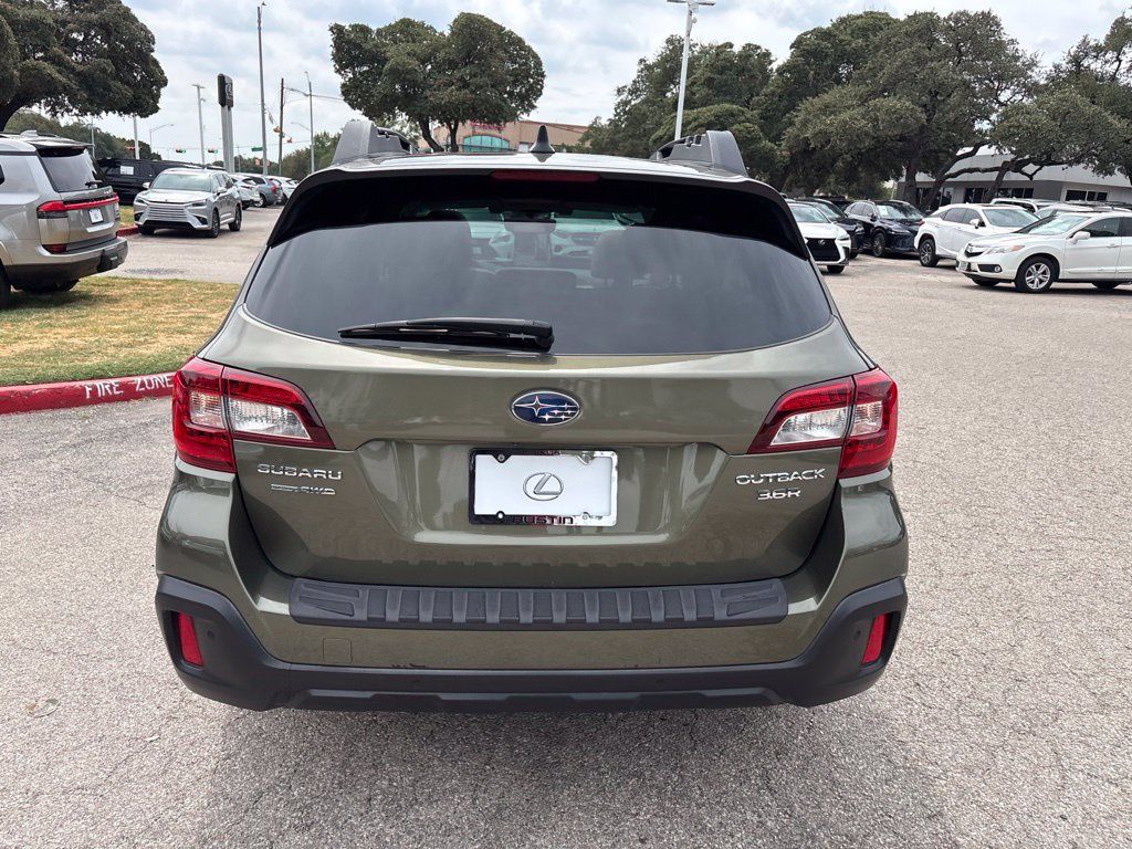 Used 2019 Subaru Outback 3.6R Limited w/ Popular Package #2 AWD/4WD image 4