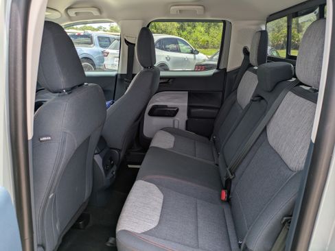Used 2023 Ford Maverick XLT w/ XLT Luxury Package FWD image 11
