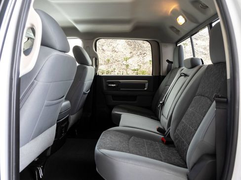 Used 2018 RAM 2500 Big Horn AWD/4WD image 24