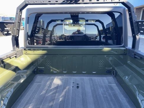 Used 2024 Jeep Gladiator Sport image 10