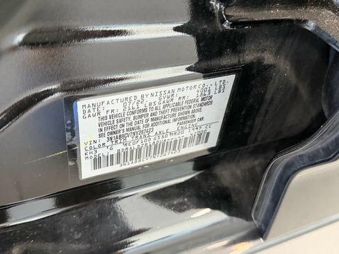 Used 2022 Nissan Sentra SV FWD image 18