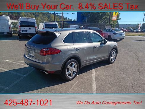 Used 2014 Porsche Cayenne Platinum Edition AWD/4WD image 6