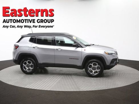 Used 2022 Jeep Compass Trailhawk w/ Trailhawk Elite Group AWD/4WD image 46