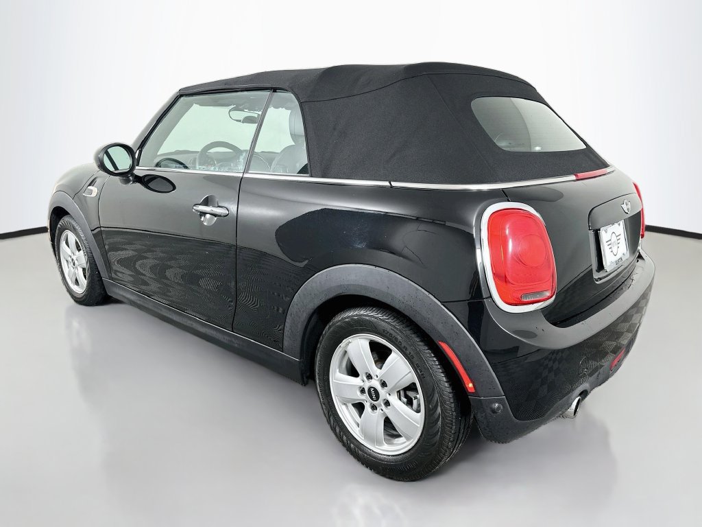Used 2016 MINI Cooper Convertible FWD image 7