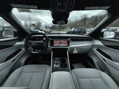 New 2026 Jeep Cherokee Limited image 16