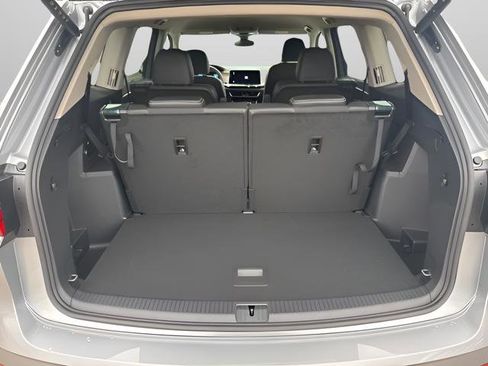 New 2025 Volkswagen Atlas SE image 22