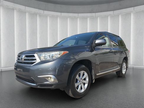 Used 2012 Toyota Highlander SE w/ Protection Pkg AWD/4WD image 1