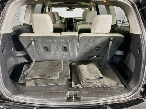 Used 2016 Honda Pilot Elite image 27