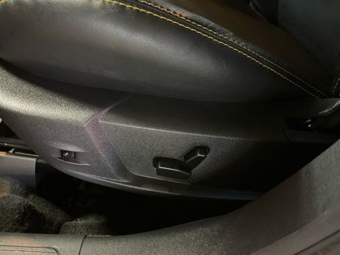 Used 2007 Dodge Charger SRT8 w/ SRT Option Group III image 28