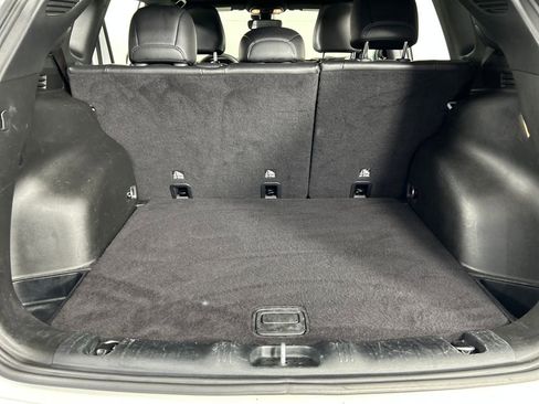 Used 2024 Jeep Compass Limited image 21