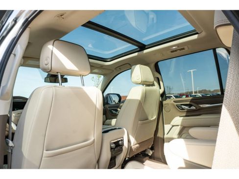 Used 2024 GMC Yukon Denali image 13