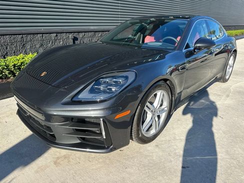 Certified 2026 Porsche Panamera RWD image 7