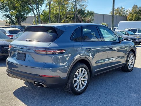 Used 2020 Porsche Cayenne E-Hybrid image 3