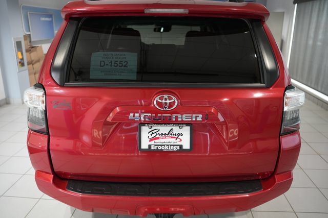 Used 2024 Toyota 4Runner SR5 Premium w/ Moonroof Package AWD/4WD image 8
