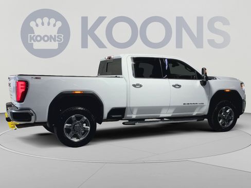 Used 2025 GMC Sierra 2500 SLT w/ SLT Premium Package AWD/4WD image 2