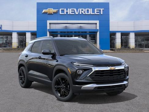 New 2026 Chevrolet TrailBlazer LT w/ Midnight Edition AWD/4WD image 7