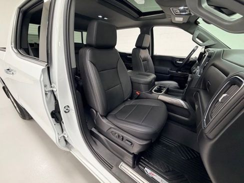 Certified 2022 Chevrolet Silverado 1500 LTZ w/ LTZ Premium Package image 31