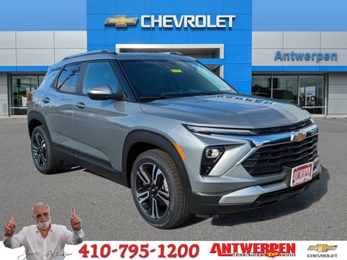 New 2025 Chevrolet TrailBlazer LT w/ LT Cold Weather Package image 1