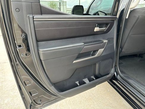 Used 2022 Toyota Tundra SR5 image 32