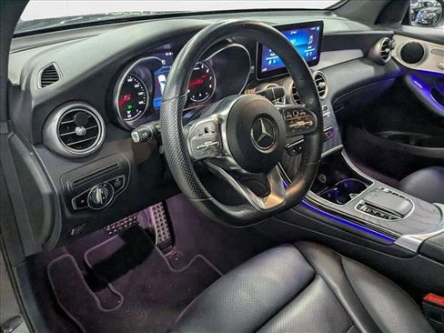 Used 2022 Mercedes-Benz GLC 300 image 10