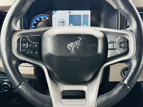 Used 2022 Ford Bronco Wildtrak AWD/4WD image 17
