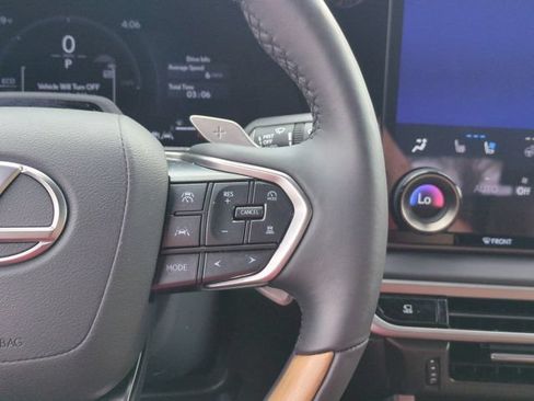 Used 2025 Lexus RX 350h w/ Convenience Package AWD/4WD image 19