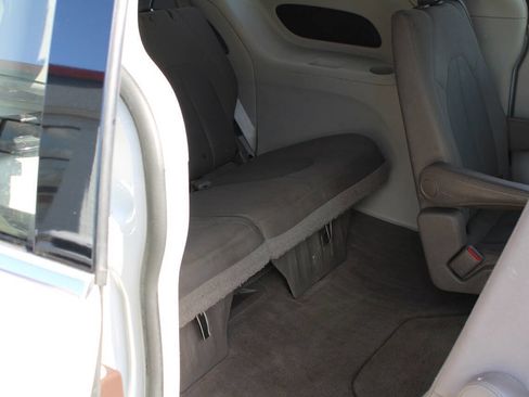 Used 2017 Chrysler Pacifica Touring Plus w/ Tire & Wheel Group image 55