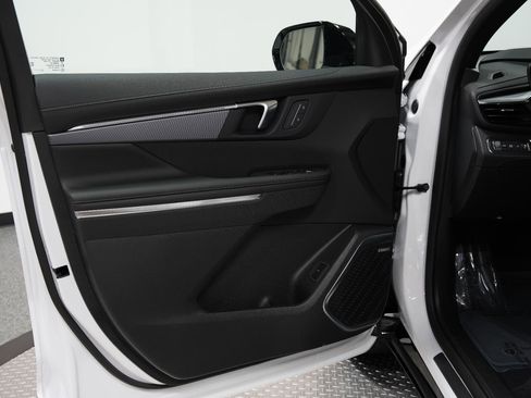 New 2026 Buick Enclave Sport Touring image 23