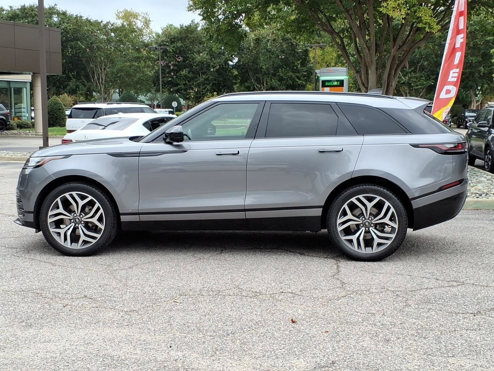 Used 2020 Land Rover Range Rover Velar R-Dynamic S AWD/4WD image 3