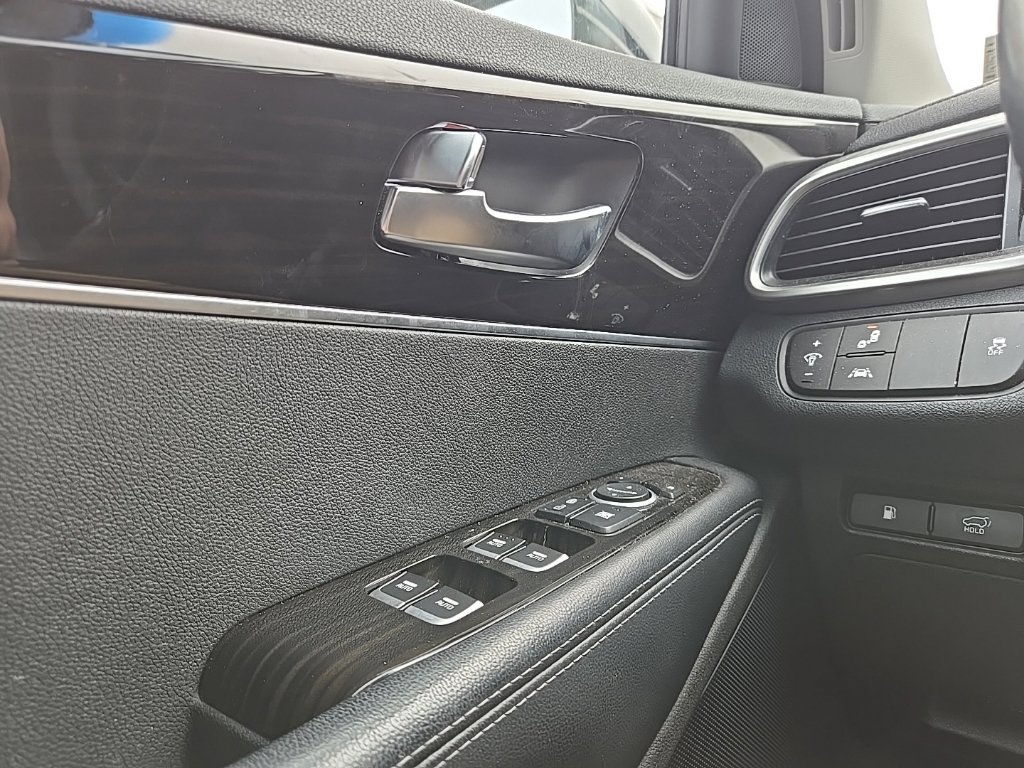 Used 2020 Kia Sorento EX AWD/4WD image 20