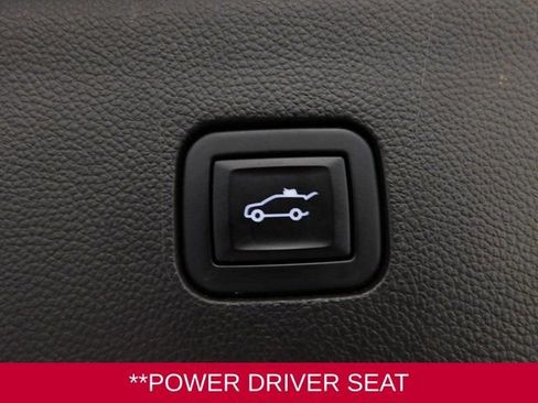 Used 2022 Buick Enclave Essence w/ Sport Touring Edition image 24