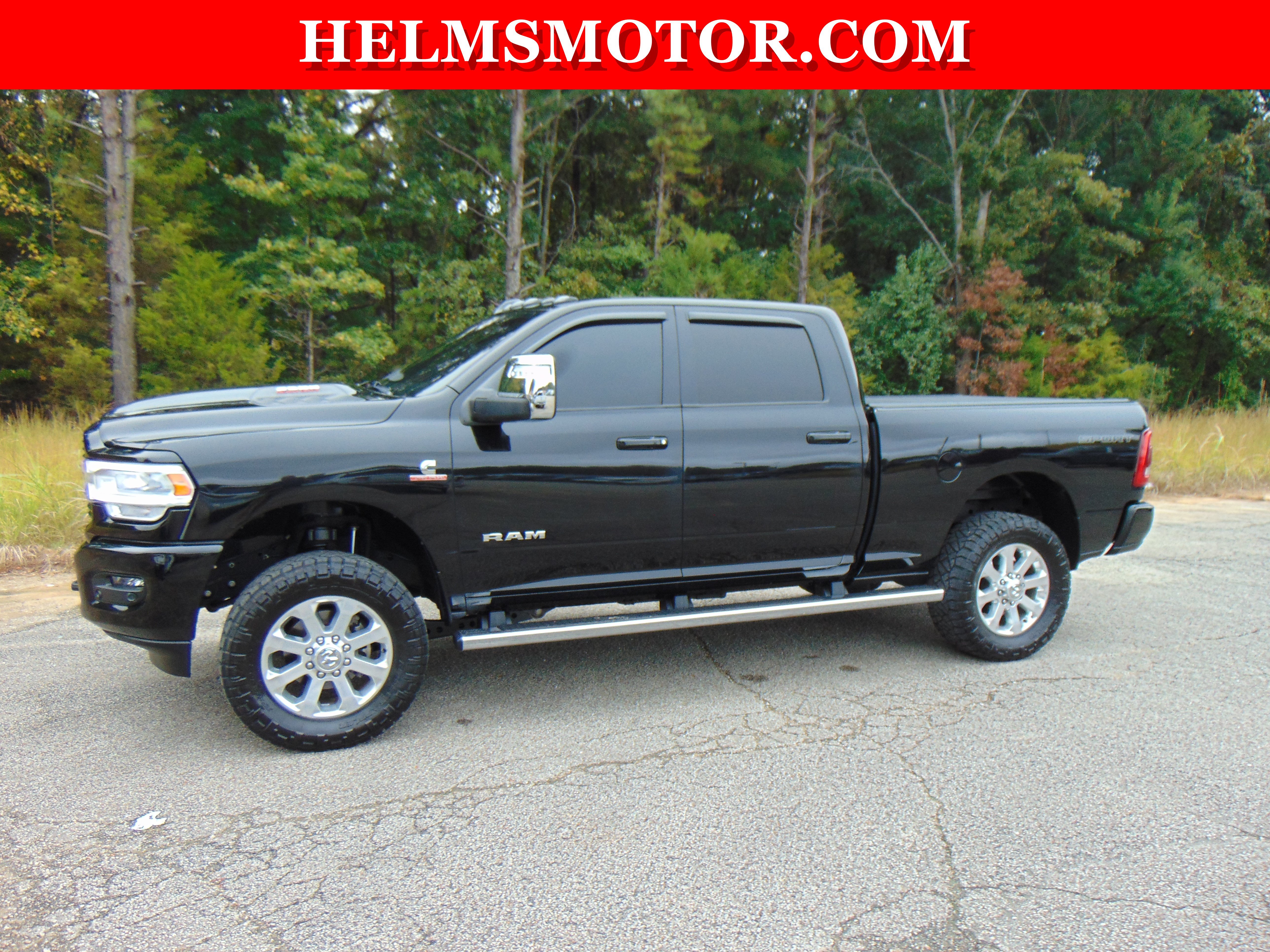 Used 2024 RAM 2500 Laramie w/ Sport Appearance Package AWD/4WD image 2