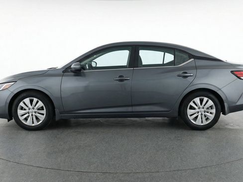 Used 2025 Nissan Sentra S image 5