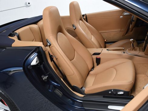 Used 2012 Porsche 911 Carrera S RWD image 6