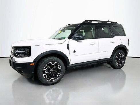 New 2025 Ford Bronco Sport Outer Banks image 3