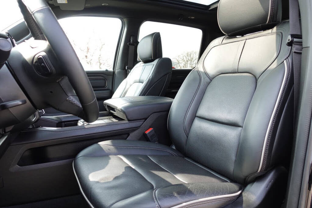 Used 2023 RAM 1500 Limited w/ Night Edition AWD/4WD image 19