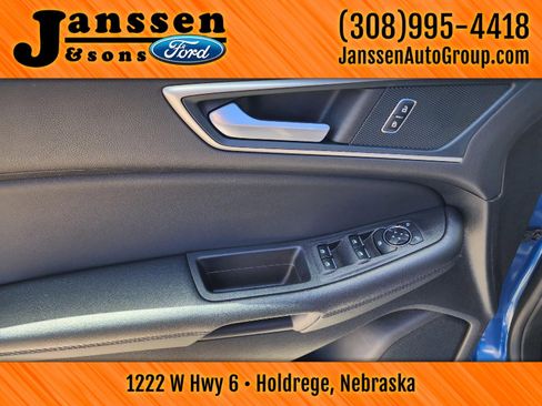 Used 2024 Ford Edge SEL image 13