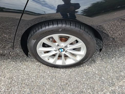 Used 2018 BMW 320i xDrive Sedan w/ Convenience Package AWD/4WD image 6