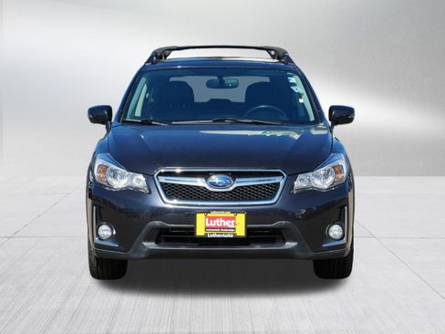Used 2016 Subaru Crosstrek 2.0i Limited image 2