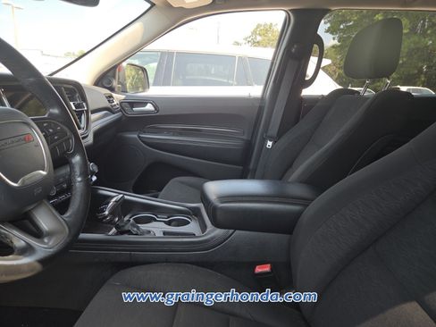 Used 2022 Dodge Durango SXT w/ Anodized Platinum Package RWD image 10