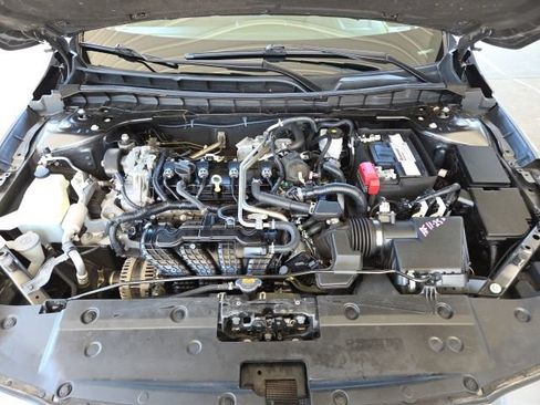 Used 2022 Nissan Altima 2.5 SV FWD image 65