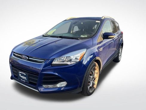 Used 2014 Ford Escape Titanium w/ Equipment Group 401A AWD/4WD image 3